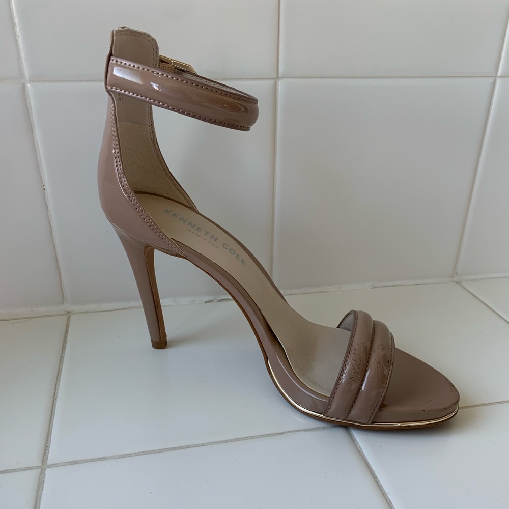 Brooke Strappy Leather Sandal